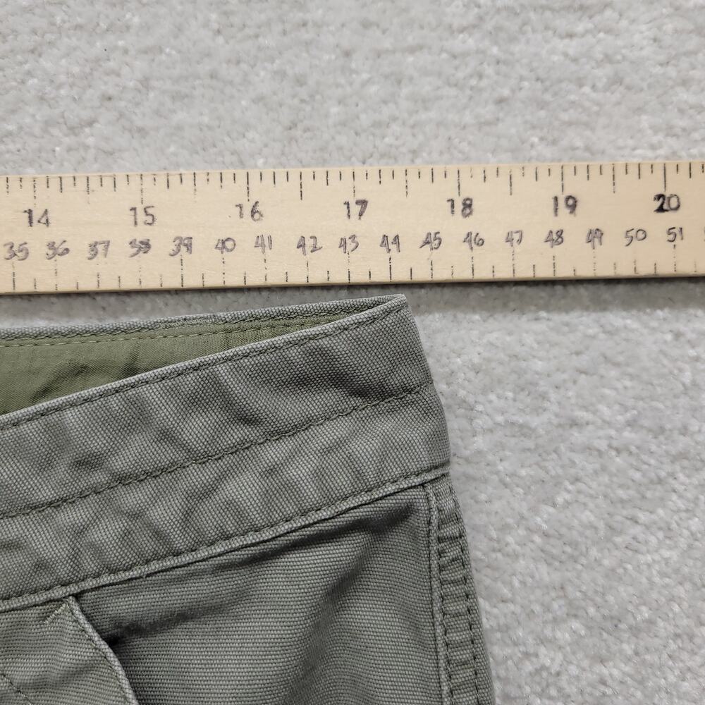 Eddie Bauer Women's Size 12 Olive Green Cargo Shorts Outdoor Hiking Casual - Picture 4 of 8